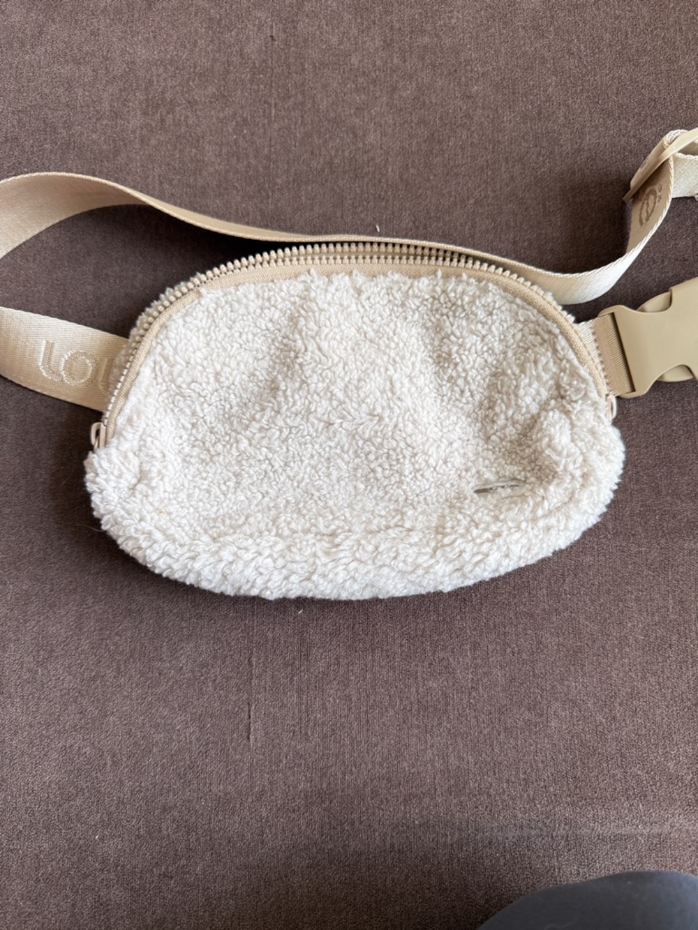 Lululemon knockoff? Faux Sherpa Fanny Pack Belt Bag in Cream